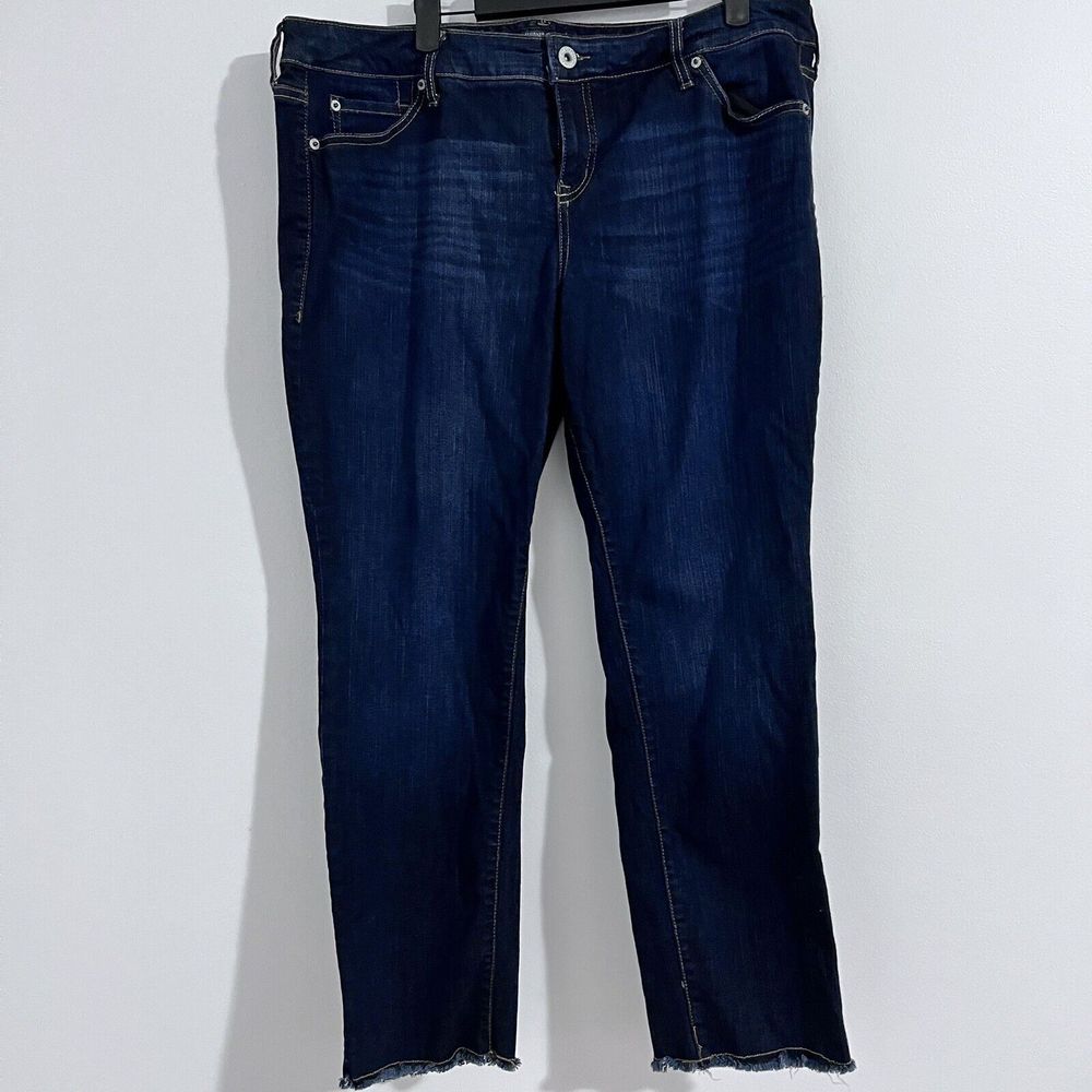 Torrid Premium Blue Boyfriend Jeans Size 16 Dark Wash Fringe Raw Hem Mid Rise